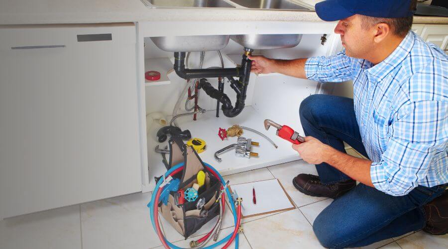 Expert burst pipe repair services in Moline, KS